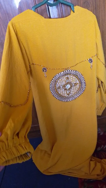 Abaya ozini sharifi belbogi bor 100%qol mexnati