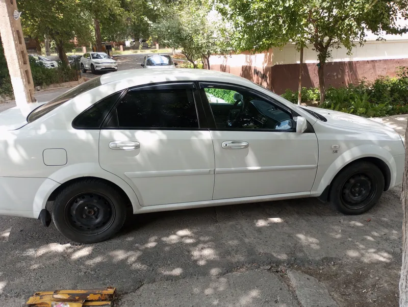 продам автомобиль 3 продам автомобиль 3