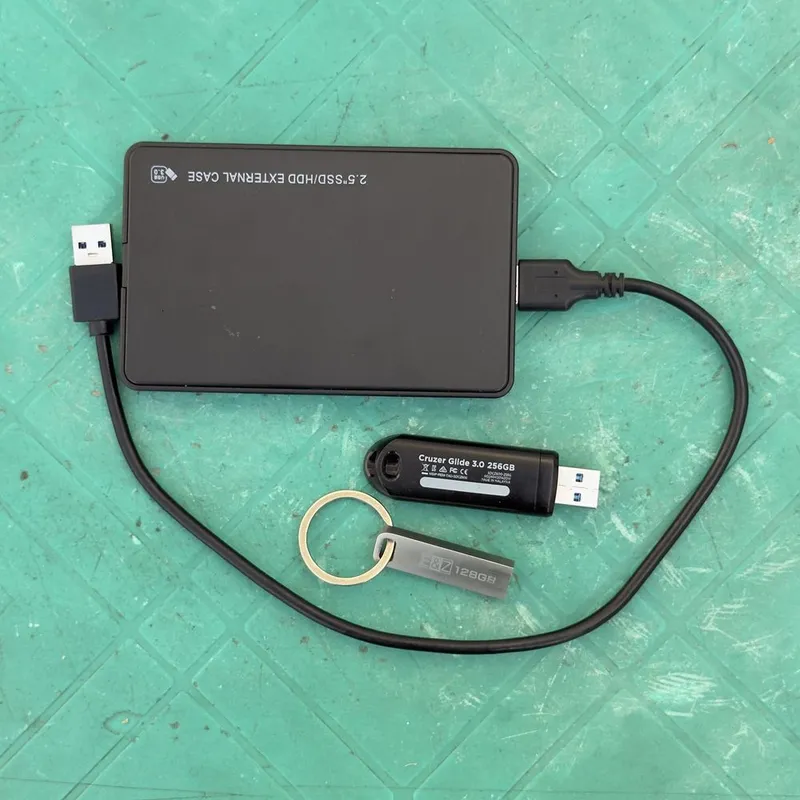 Fleshkalar va hard disk tezda sotiladi