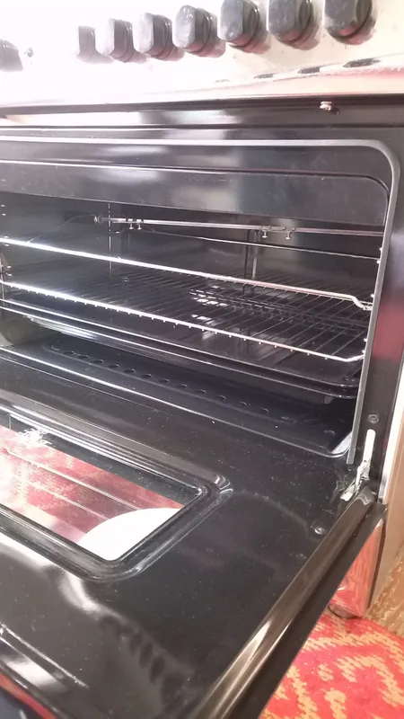 Продаётся газовая плита 4 Продаётся газовая плита 4