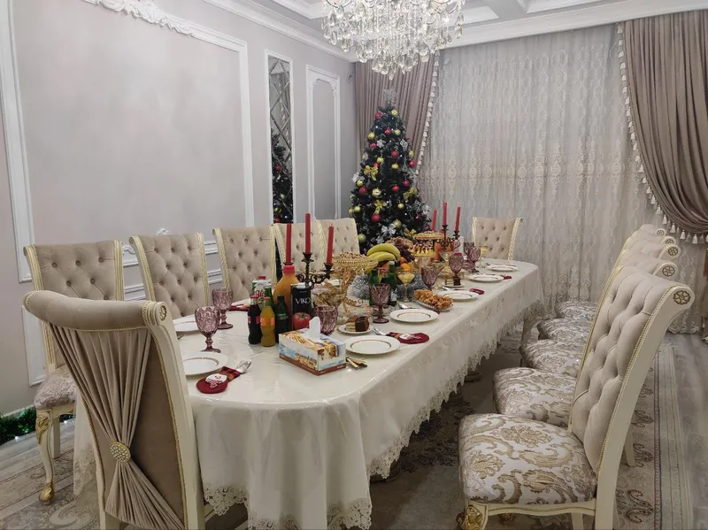 Стол стулья в комплекте