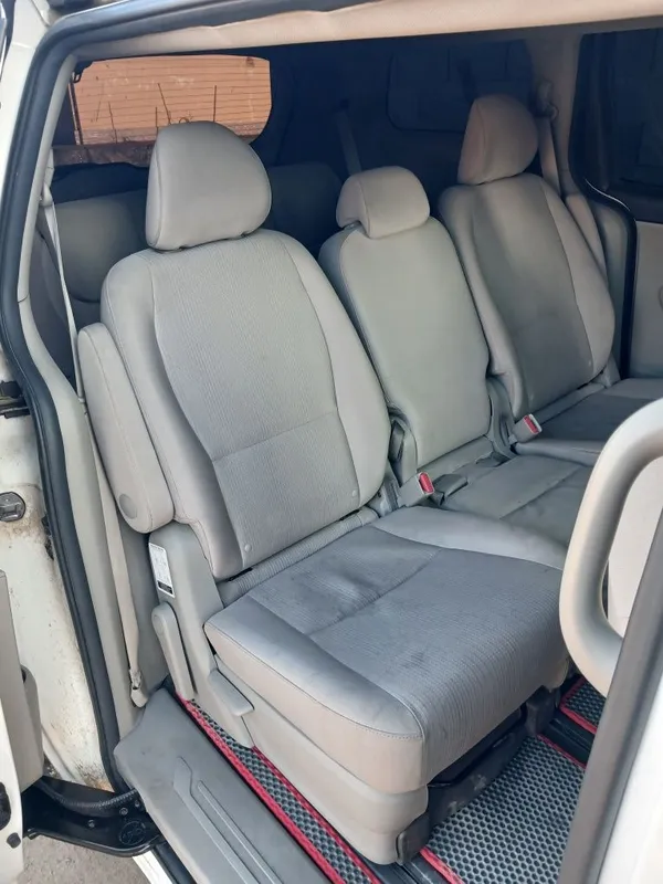 Kia sedona 2019 srochna sotiladi — фото 7