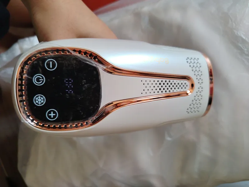 Babyverse SE2 IPL fotoepilyator 3 Babyverse SE2 IPL fotoepilyator 3