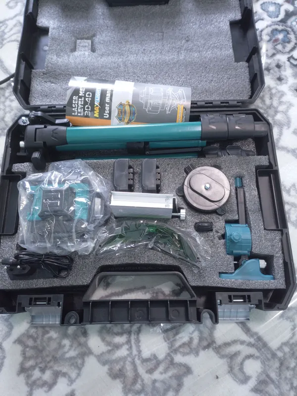 лазер Makita 2 лазер Makita 2