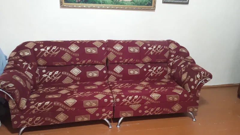 Divan kreslo, yaxshi holatda, bordo rang 2