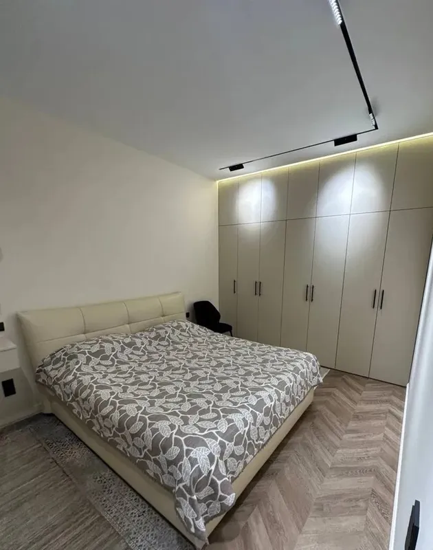 Юнусабад 7-кв • 3 комнаты • 80 м² • 4/7 этаж 4