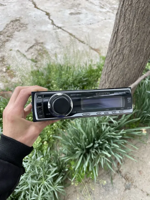 Pioneer deh p6950ib. Aux. bluetooth. Radio. Cd , в хорошем состоянии