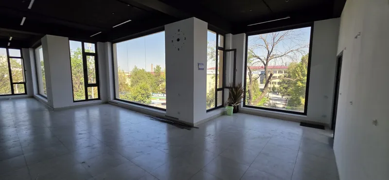 Сдается коммерческое помещение 316 м² | Яшнабад | ул. Иззат | 8$/м² 5