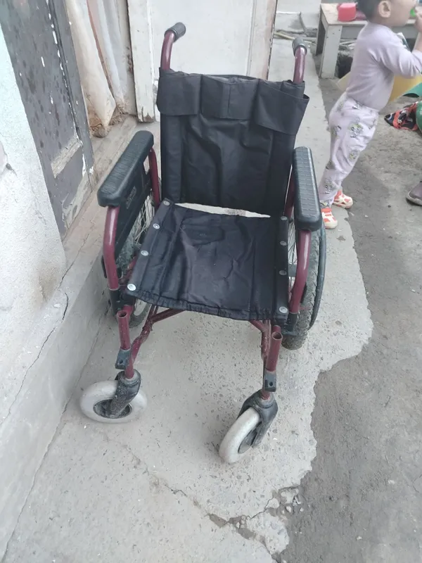 Nogironlik aravachasi sotiladi 7 Nogironlik aravachasi sotiladi 7