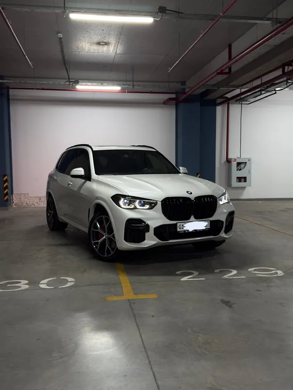 Продам BMW X5 40I