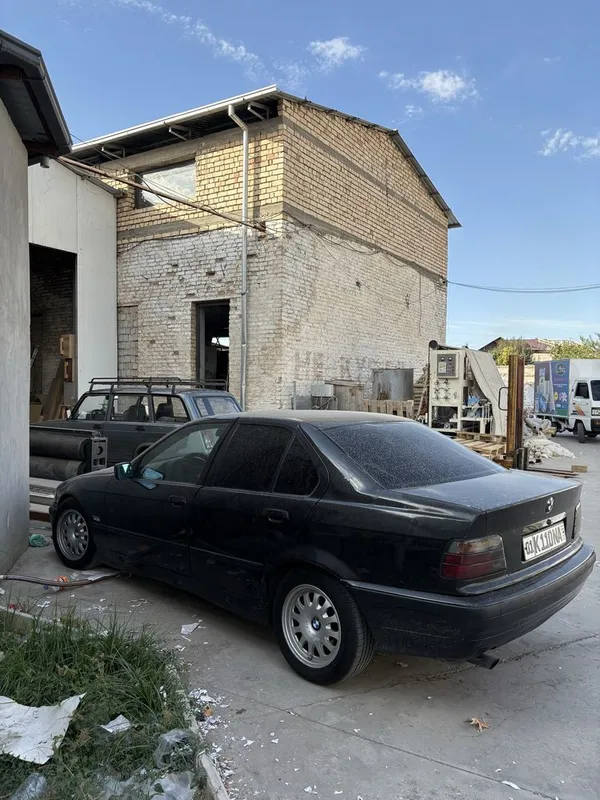 Bmw E36 320 «Кабанчик» продаётся (срочно) 4 Bmw E36 320 «Кабанчик» продаётся (срочно) 4