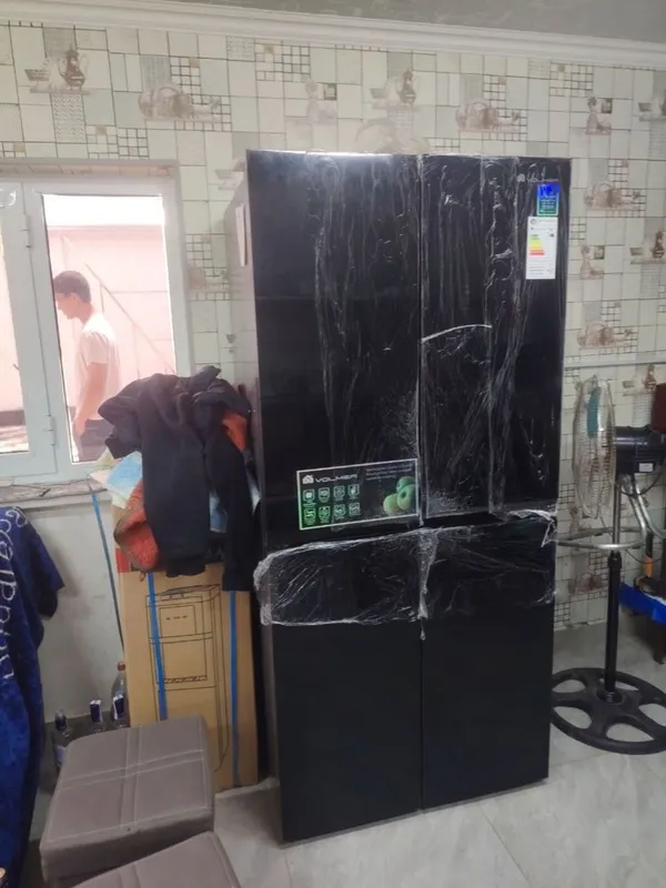 Холадиник новий Холадиник новий
