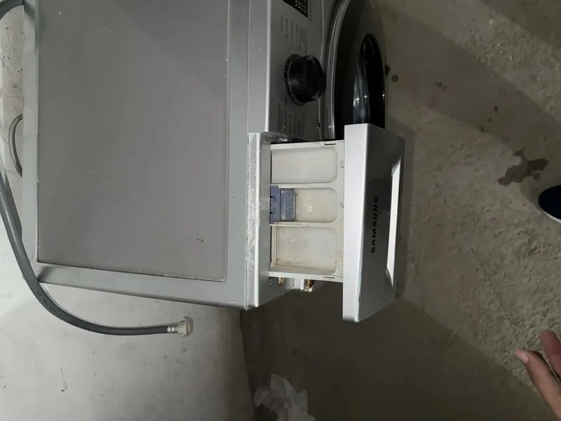Samsung kir yuvush moshinasi