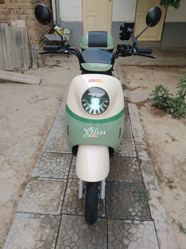 skutr elektron 50 . 40km zaratkasi  etadi — фото 4