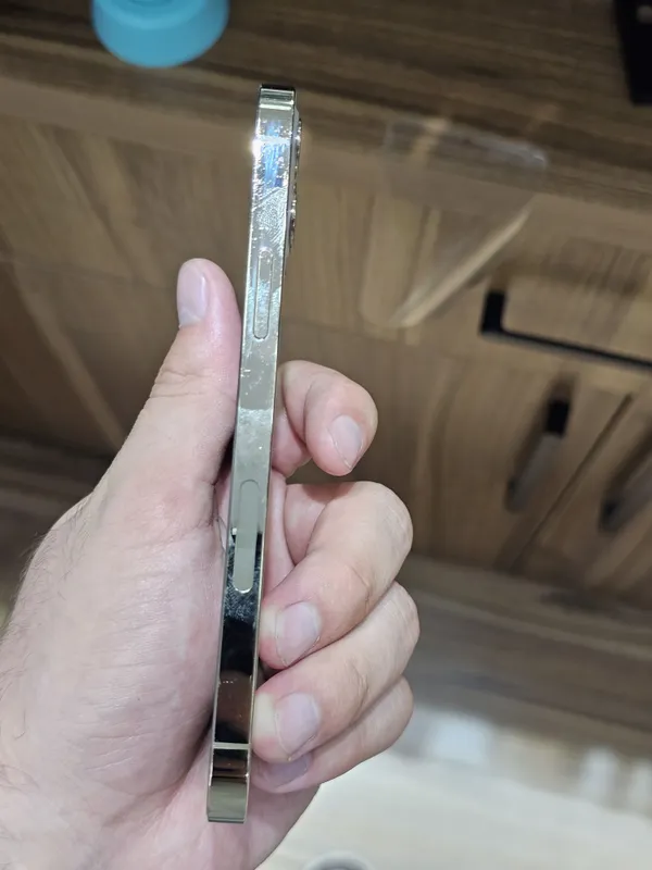 Iphone 12 pro holati orta 3 Iphone 12 pro holati orta 3
