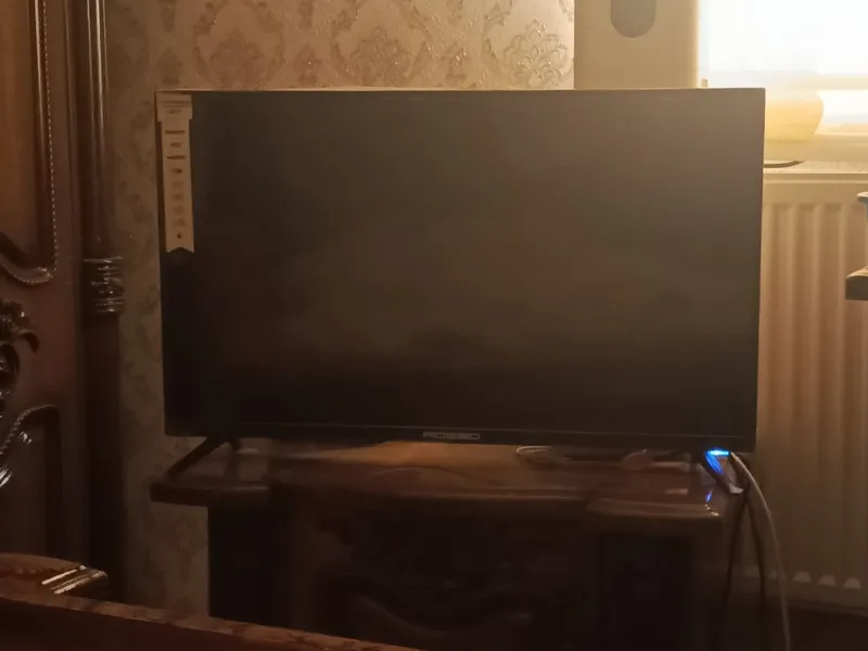 Televizor sotiladi narxi 2 milon