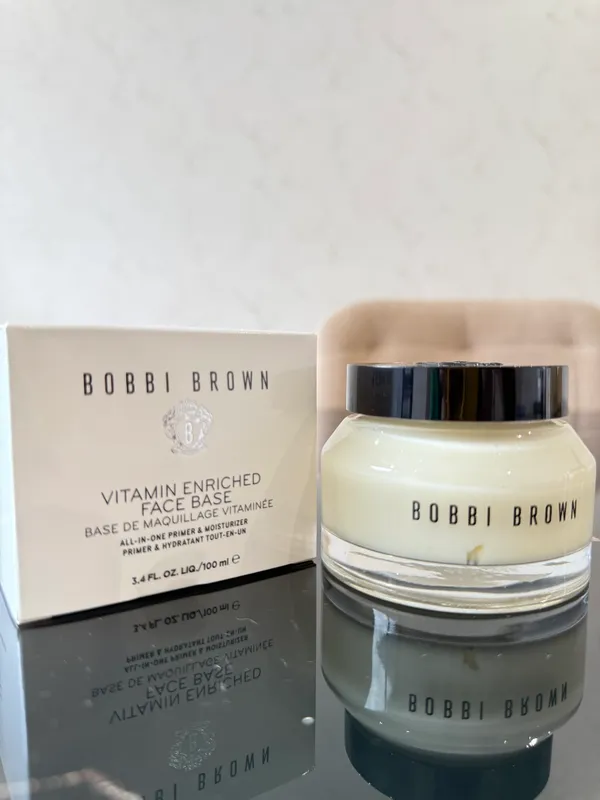 BOBBI BROWN VITAMINGA BOY BAZA