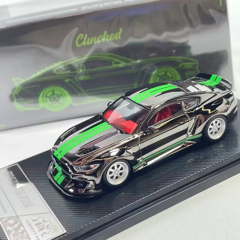 1:64 Ford Mustang машинка игрушка коллекция 8 1:64 Ford Mustang машинка игрушка коллекция 8