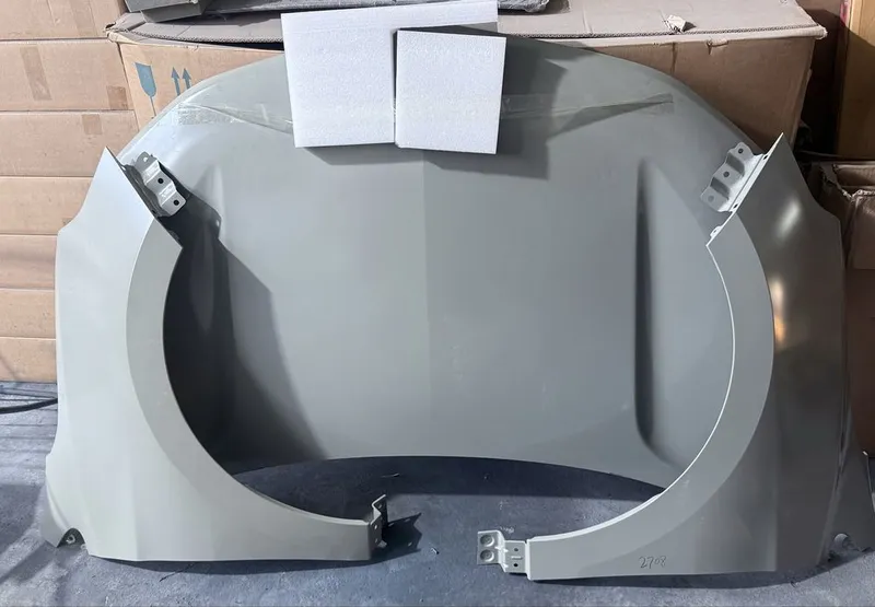 Equinox Kapot Krilo va Bagaj GM original 1 Equinox Kapot Krilo va Bagaj GM original 1