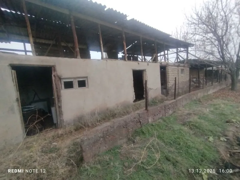 Yer uchaskasi sotiladi Toytepa shaxrida 3000$_ 2 Yer uchaskasi sotiladi Toytepa shaxrida 3000$_ 2