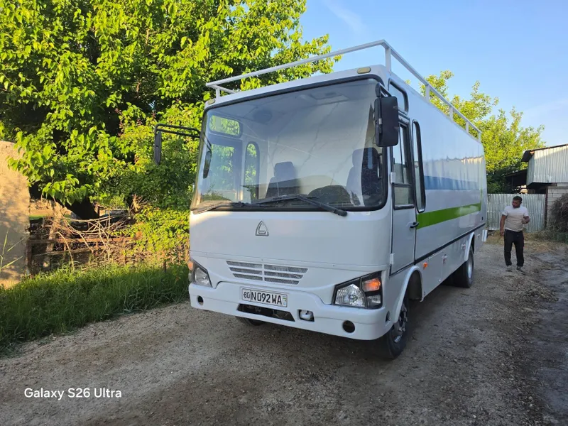 Furgon aftobus yaxwi xolatda