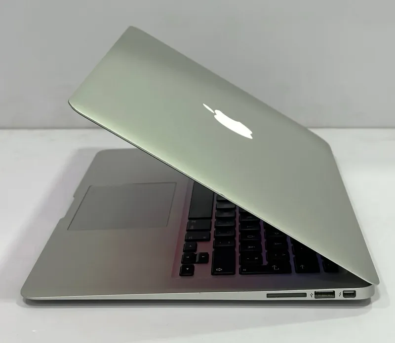 mac book air 2017 i7 8gb ram 128 gb ssd 4 mac book air 2017 i7 8gb ram 128 gb ssd 4
