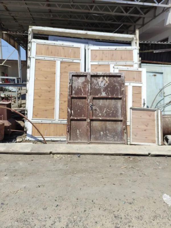 B/u Darvozalar sotiladi 2.4m X 2.4m. 7-mikr.tarafda