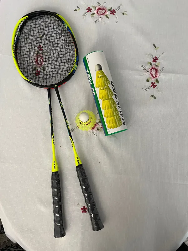 Badminton raketkalari 2