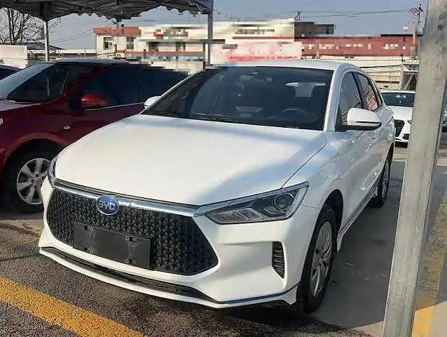 BYD E2 naxt va halol nasiya 1 BYD E2 naxt va halol nasiya 1
