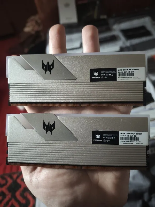 Acer Predator Vesta RGB DDR4 16GB(2x8GB] 3600Mhz Neo DDR5 32GB(2x1 2
