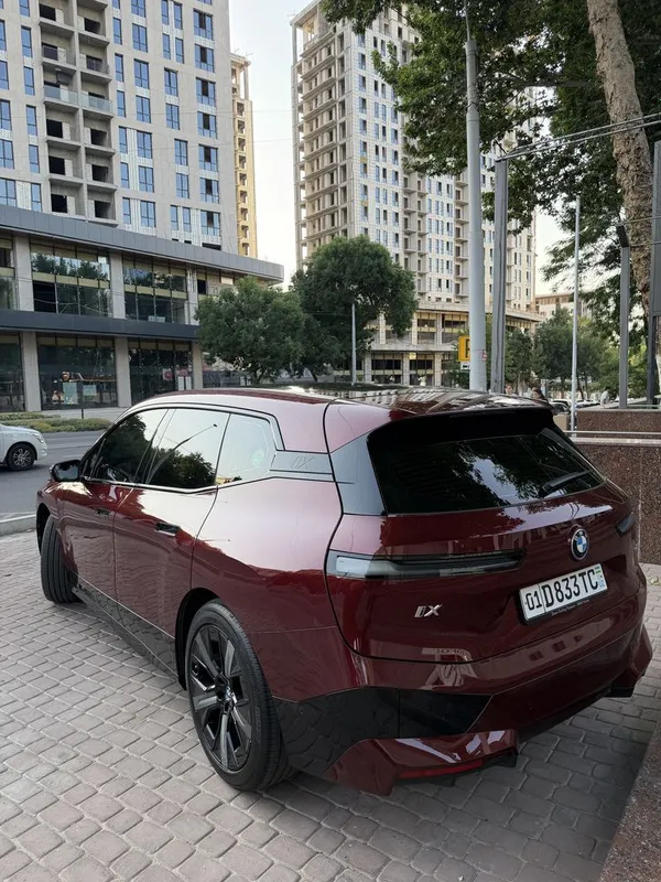 Bmw ix drive 50 full — фото 1