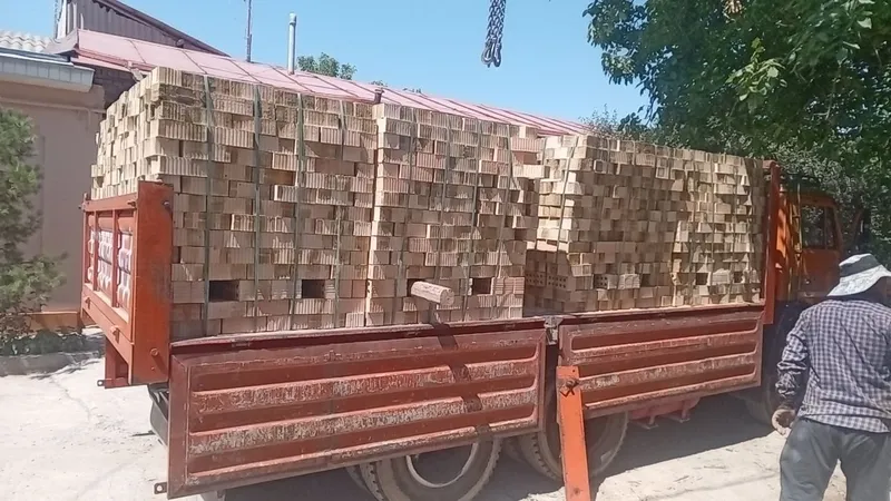 Pishiq gisht Завод нархи 1250 Pishiq gisht Завод нархи 1250