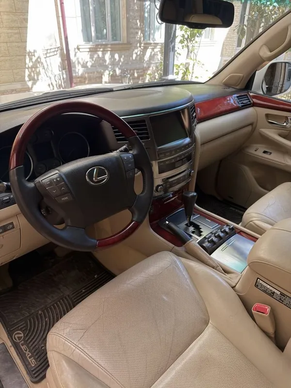 Lexus LX570, краска идеальная! 2008 год 4 Lexus LX570, краска идеальная! 2008 год 4
