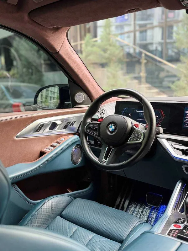 Sotuvda BMW XM Hybrid — фото 5