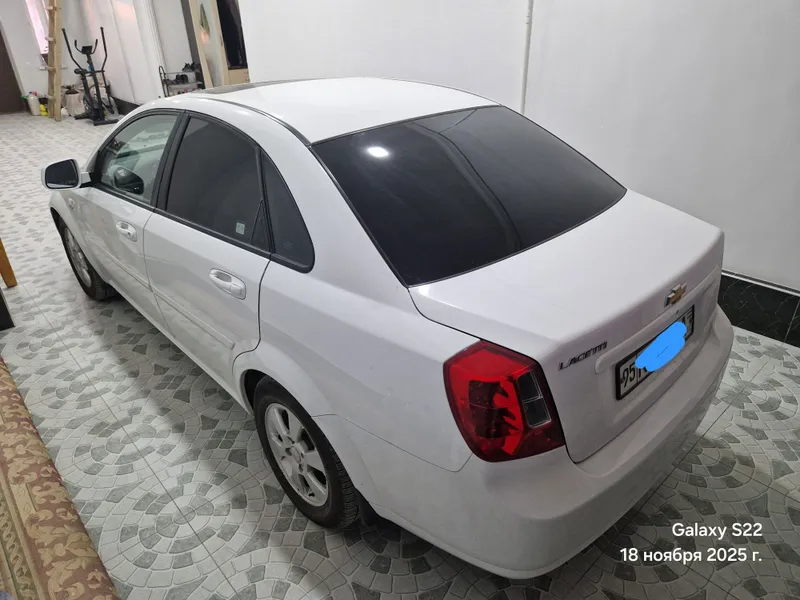 Продаётся Chevrolet Lacetti 2 Продаётся Chevrolet Lacetti 2