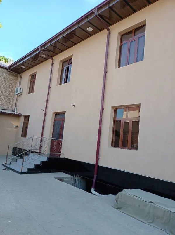 6 xonalik 2 etajlik hovli 2