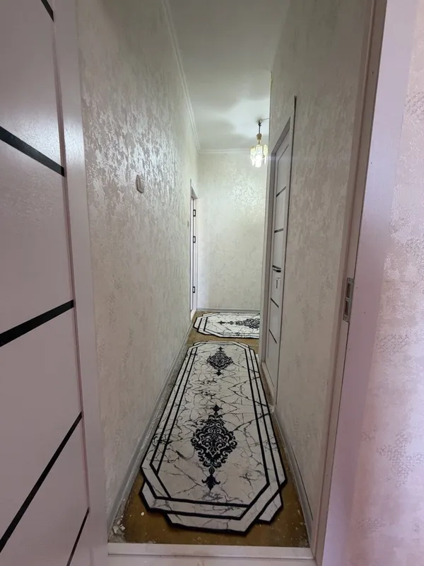 Продаёца квартира Чирчик 2 микрараён — фото 4