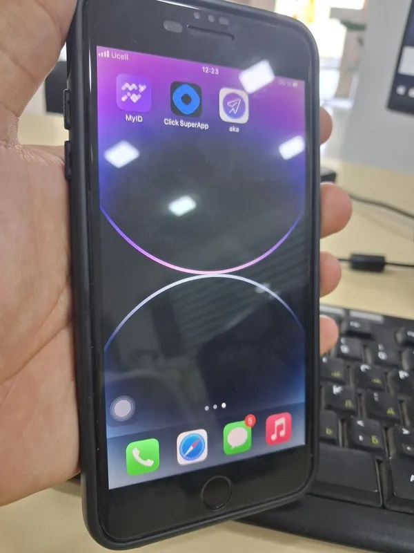 Iphone 7 plyus 256 gb 3