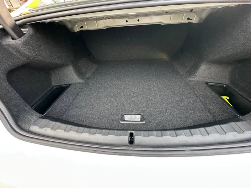 BMW I3 edrive 35L 7 BMW I3 edrive 35L 7