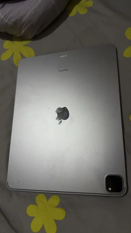 Ipad pro 12.9 M2 1 Ipad pro 12.9 M2 1