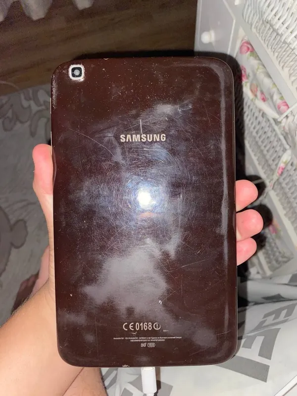 Продам планшет Glaxi Tab 3 4 Продам планшет Glaxi Tab 3 4