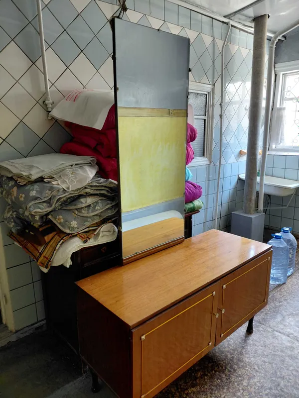 Продам старую мебель — фото 1