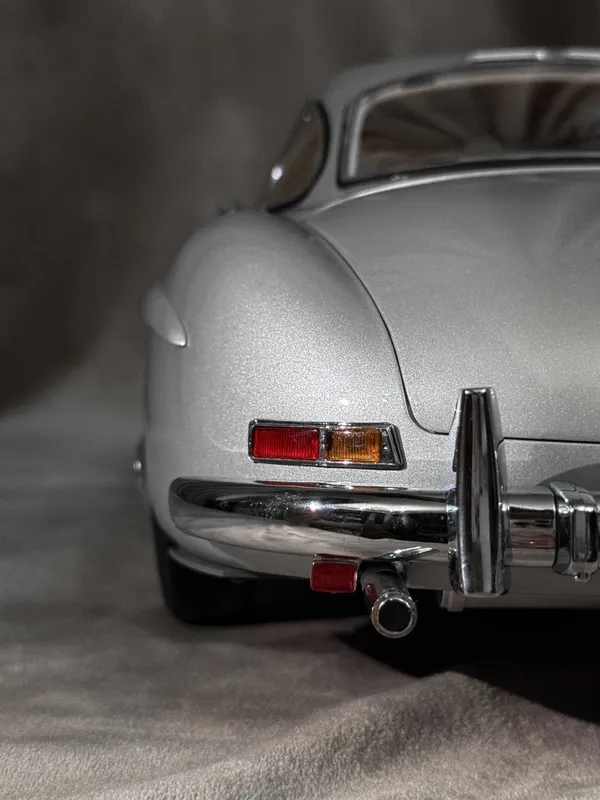 Коллекционная модель Mercedes 300SL 1:8 масштаб (56 см) — фото 6