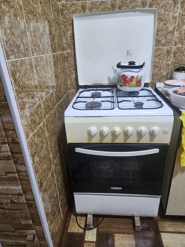 Продаётся, состояние отличное, печёт очень хорошо, без дефектов