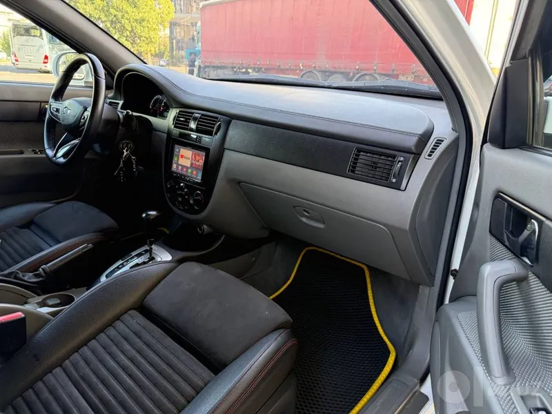 Продаётся Chevrolet Gentra 1.8L мотор коробка 1.6 2017 года 8 Продаётся Chevrolet Gentra 1.8L мотор коробка 1.6 2017 года 8