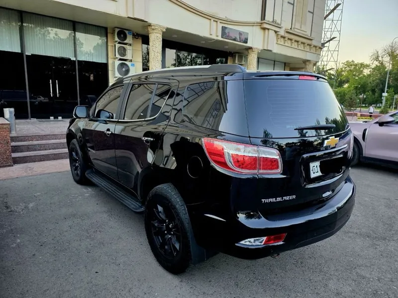 Traiblazer 2021 xolati ideal — фото 4