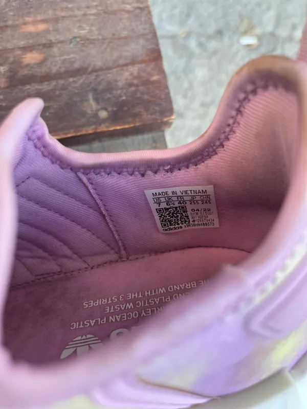 Оригинальные женские кроссовки Adidas NMD_R1 4