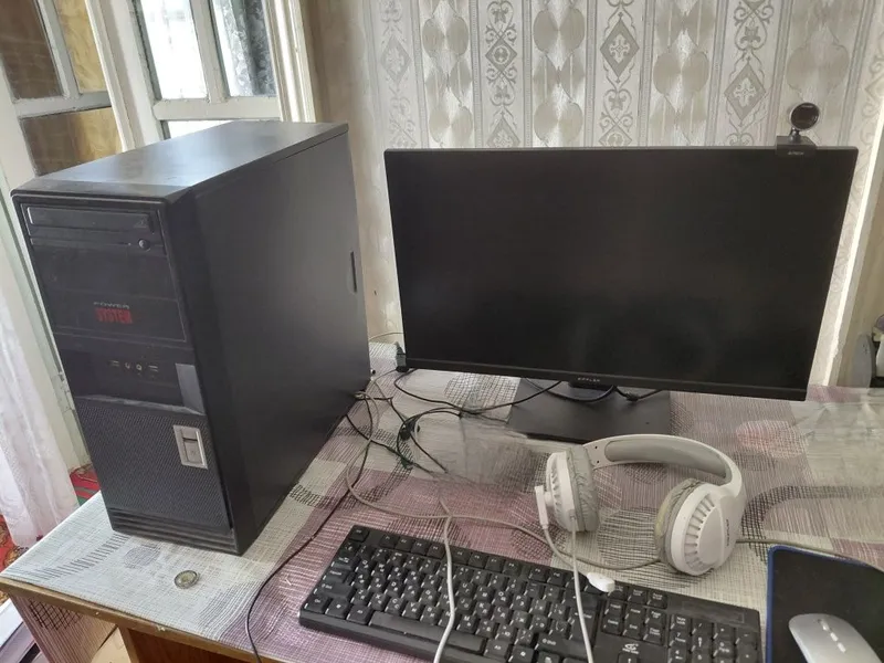Xeon X3440 | GTX 750 2GB | 32GB RAM | SSD 512GB | Komplekt 24" Monitor