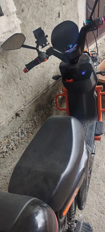 moped sotiladi modeli zektra 3