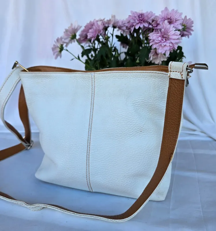 Женская сумка кожаная натуральная Genuine Leather(Made in Italy) 1 Женская сумка кожаная натуральная Genuine Leather(Made in Italy) 1